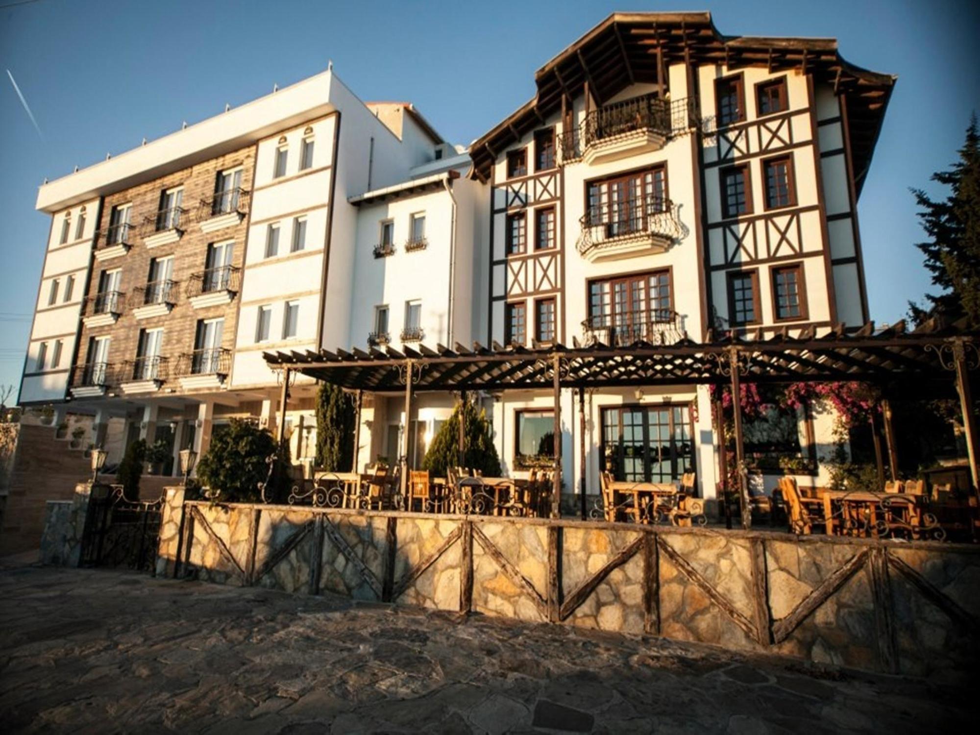 Zinos Hotel Sinop Exterior foto